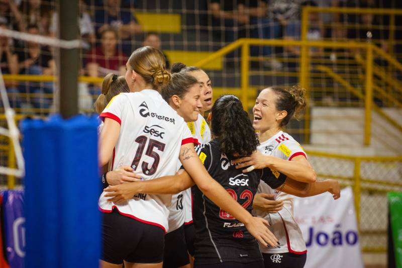 Sesc RJ/Flamengo vence Unilife Maringá por 3 sets a 0, na Copa Nacional de Clubes