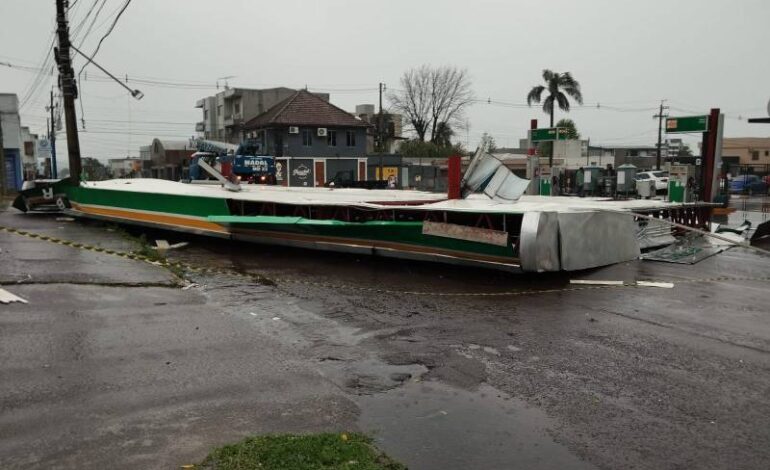 Temporal deixa estragos em Santo Ângelo