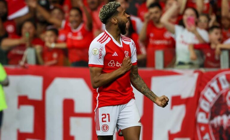 Inter bate o Vitória no Beira-Rio e alcança pontuação de G-6