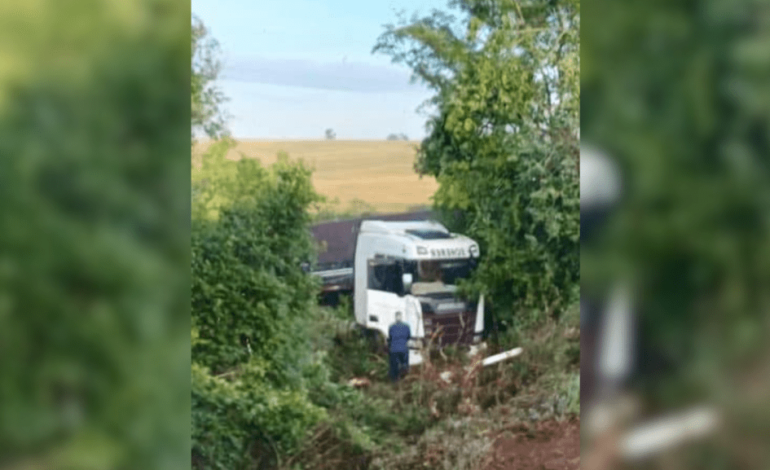 Motorista fica ferido em acidente de trânsito na ERS-168, em São Luiz Gonzaga
