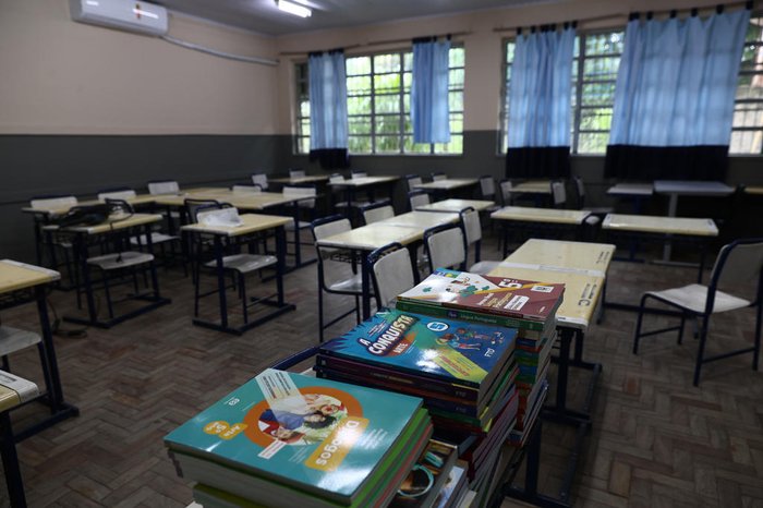 Governo do RS anuncia repasse de R$ 180 milhões para escolas da rede estadual
