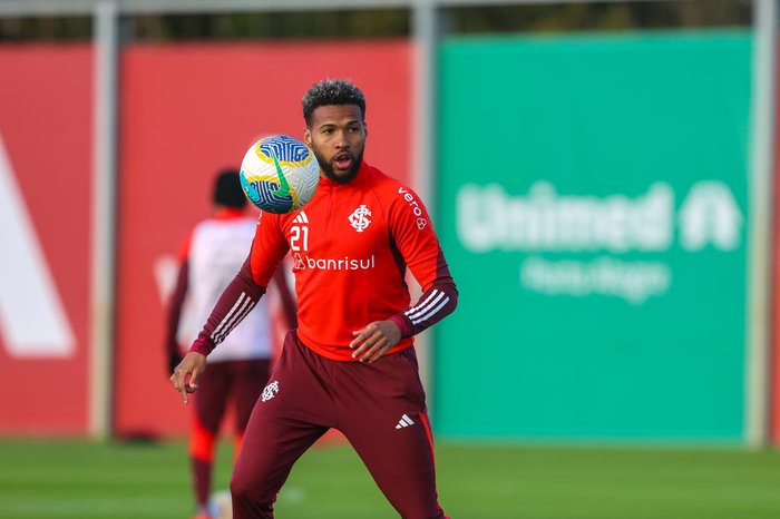 Krasnodar faz terceira oferta por Wesley e sinaliza abatimento de dívida do Inter