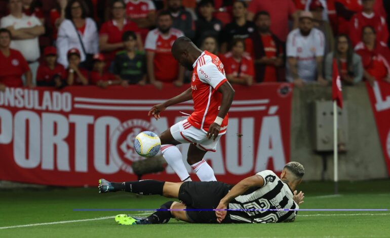Inter perde para o Botafogo, que joga por empate na última rodada para ser campeão brasileiro