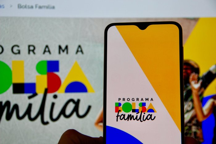 Governo Federal divulga calendário de pagamentos do Bolsa Família para 2025