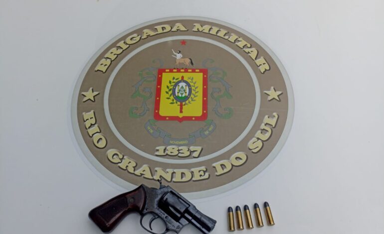 BM realiza apreensão de arma de fogo, em Santo Ângelo