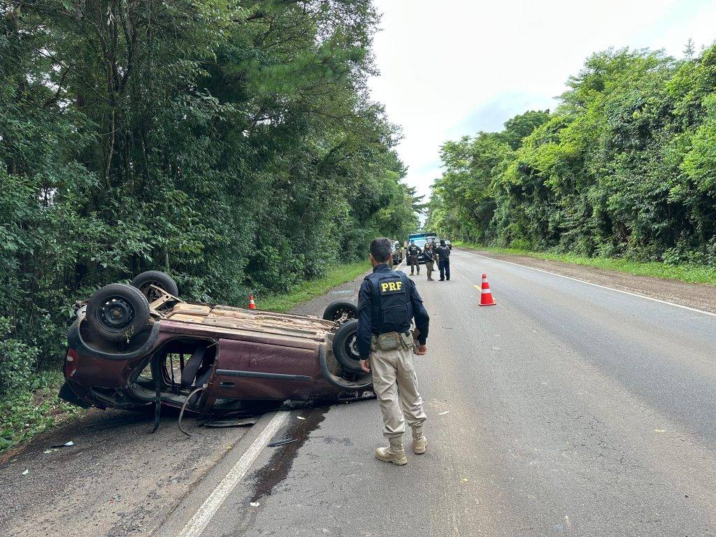 PRF atende acidente com morte na BR-287 em Santiago