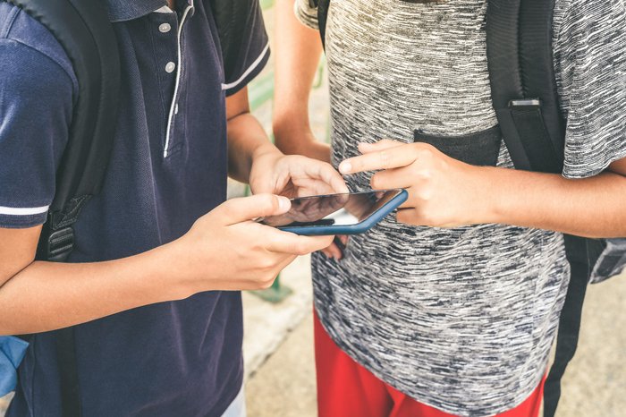 O que muda com a nova lei que veta uso do celular por estudantes
