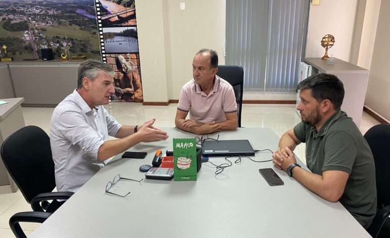 Nova ponte sobre Rio Ijuí deve contar com recursos do Fundo de Reconstrução do RS, defende Loureiro