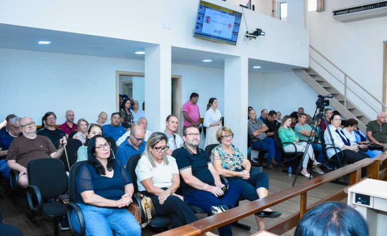Polêmica e derrota desnecessárias