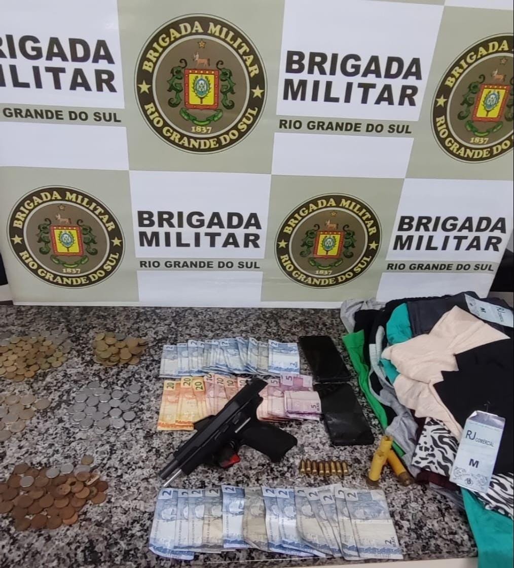 BM realiza prisão por posse irregular de arma de fogo de uso restrito e receptação em Santo Ângelo