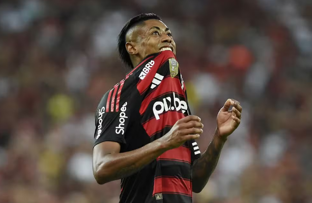 Bruno Henrique, atacante do Flamengo, é indiciado pela Polícia Federal