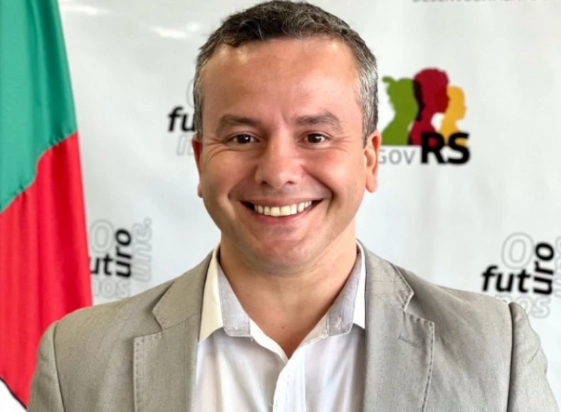 Tiago Cadó assume vaga de Eduardo Loureiro na Assembleia Legislativa