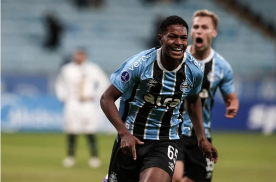 Grêmio vence Sportivo Luqueño e enfrentará o Alianza Lima nos playoffs da Sul-Americana