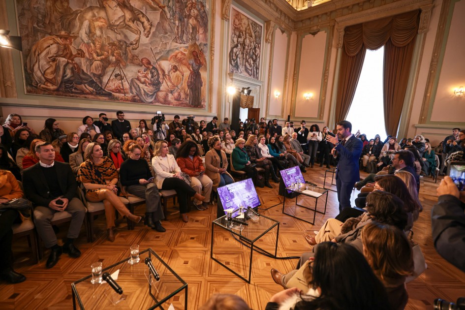 Governo do Estado anuncia criação da Secretaria da Mulher
