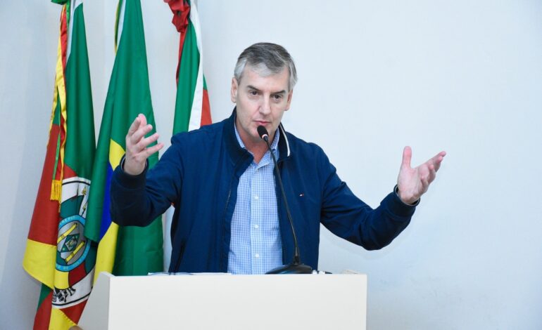 Loureiro destaca que processo de concessão do Aeroporto Regional de Santo Ângelo está aberto