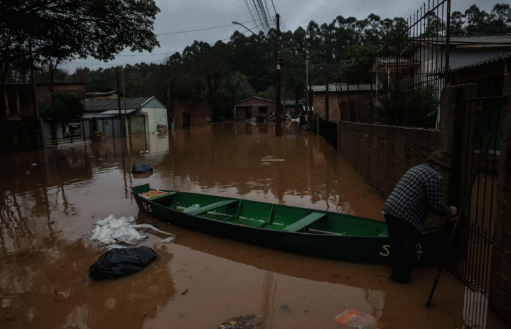 6 mil pessoas estão fora de casa em razão da chuva no RS