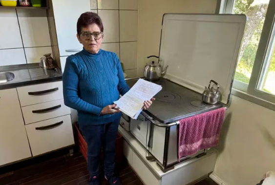Procons investigam cobranças indevidas de aposentados no RS por financeiras