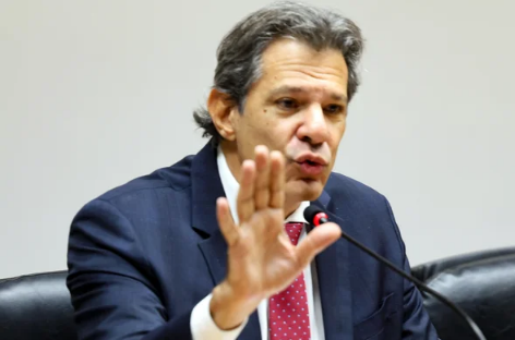 Haddad adia anúncio de pacote fiscal que vai substituir alta do IOF