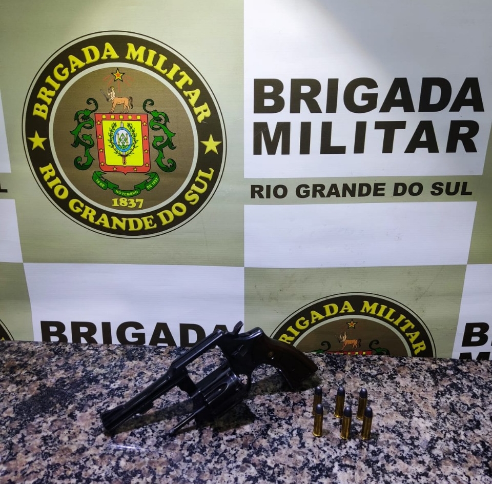BM prende indivíduo por porte ilegal de arma de fogo em Santo Ângelo