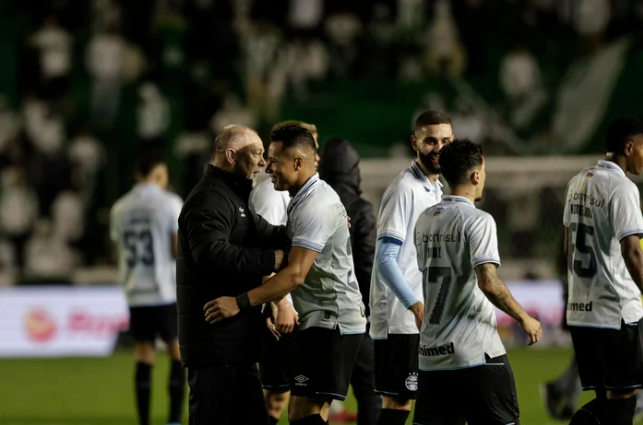 Grêmio vence o Juventude fora de casa pelo Brasileirão