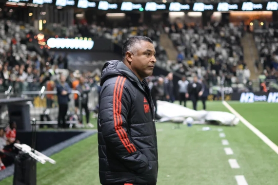 Inter perde para o Atlético-MG e ingressa no Z-4 do Brasileirão
