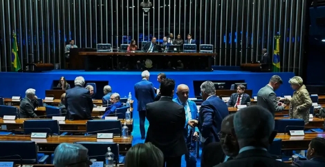 Senado aprova projeto que torna homicídio em escola crime hediondo