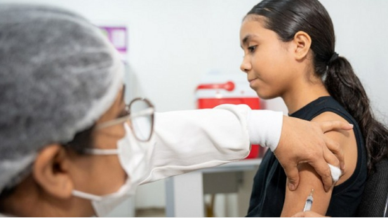 Governo prorroga vacinação contra HPV para adolescentes de 15 a 19 anos até o fim de 2025