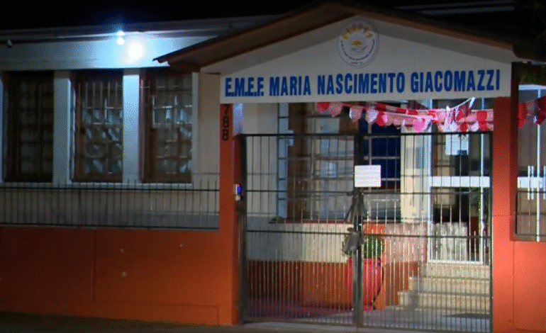 Justiça determina internação de adolescente que atacou escola em Estação