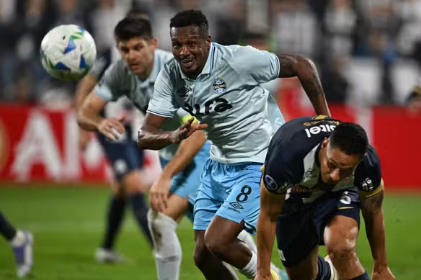 Grêmio perde para o Alianza Lima e classificação na Sulamericana fica em risco
