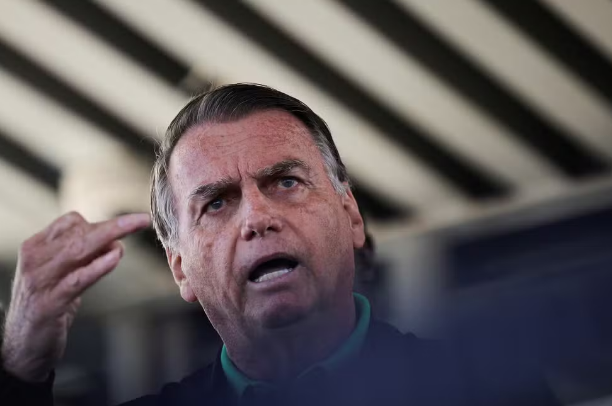 Bolsonaro é alvo de operação da Polícia Federal