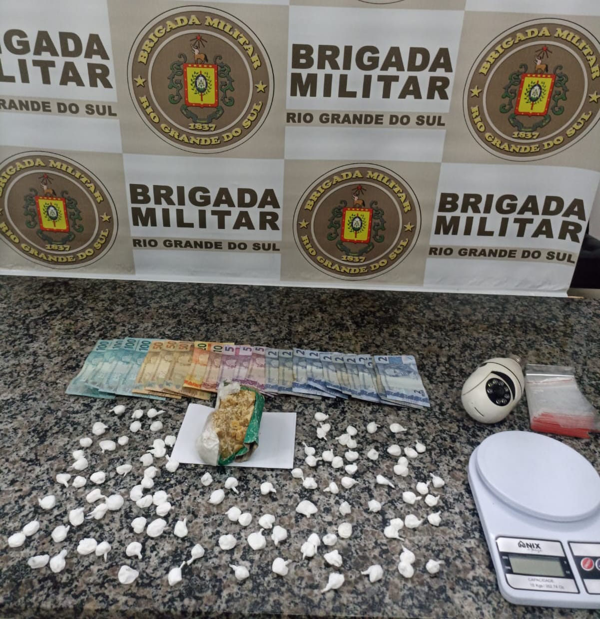 BM realiza prisão por tráfico de drogas durante patrulhamento Operação Saturação