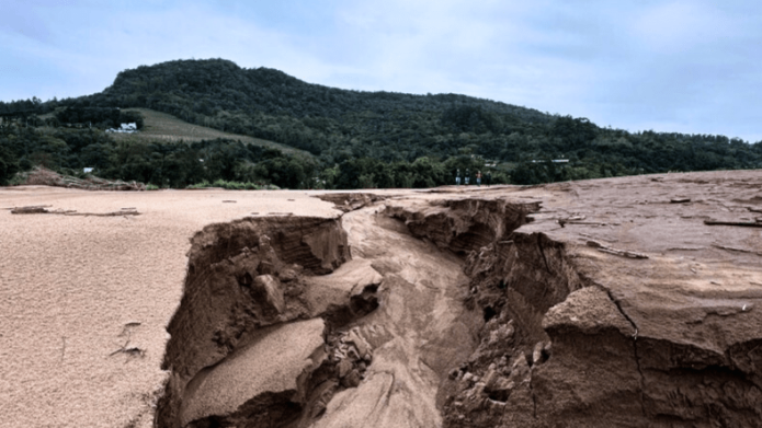 Uergs abre inscrições para concurso fotográfico sobre impactos climáticos no solo missioneiro