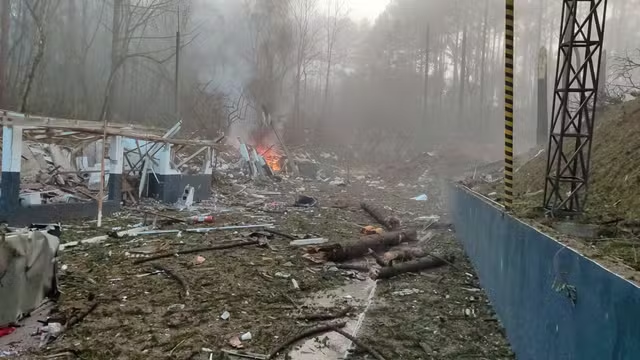 Explosão em fábrica de explosivos deixa 9 mortos em Curitiba