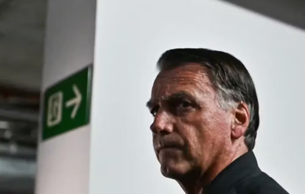 Defesa de Bolsonaro nega tentativa de impedir posse de Lula e pede absolvição no STF