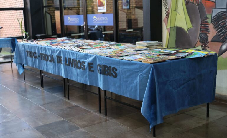 Feira Troca-Troca de Livros e Gibis é ampliada até 30 de agosto devido ao sucesso da iniciativa