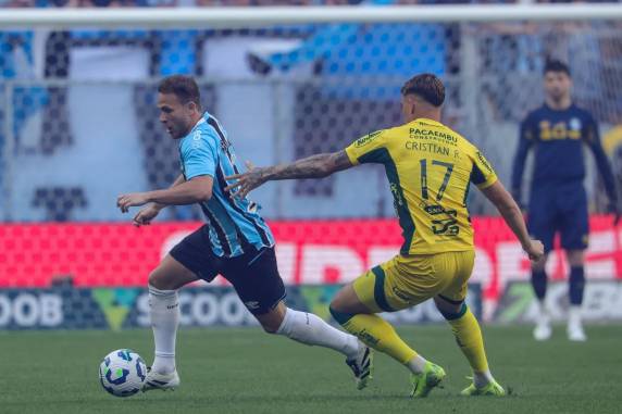 Grêmio perde para o Mirassol na Arena e aumenta pressão sobre Mano antes do Gre-Nal