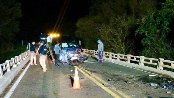 PRF prende motorista após acidente com duas mortes em Carazinho