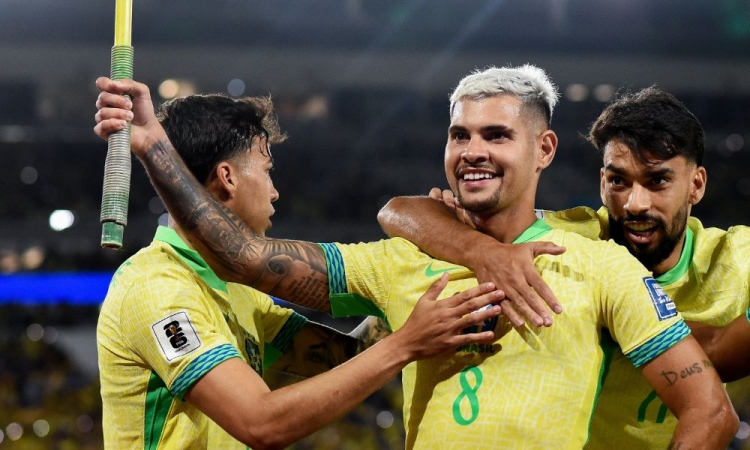 Com mudanças, Brasil enfrenta a Bolívia em última partida das Eliminatórias