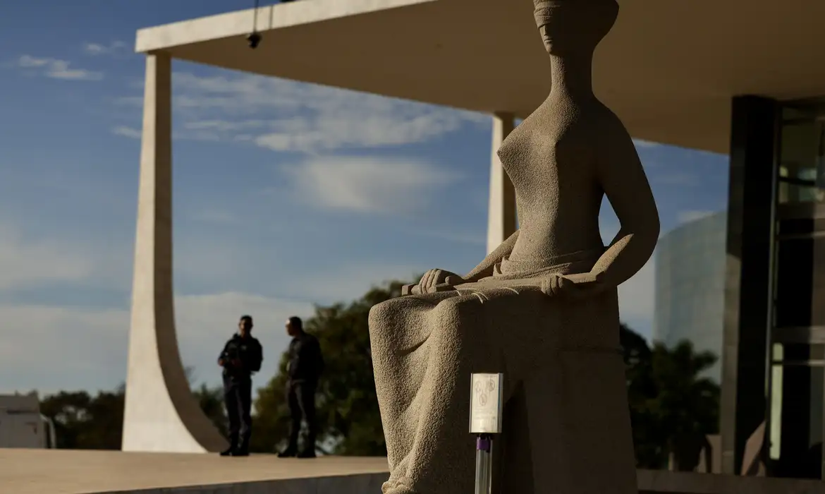 STF adia julgamento sobre quebra de sigilo de buscas na internet