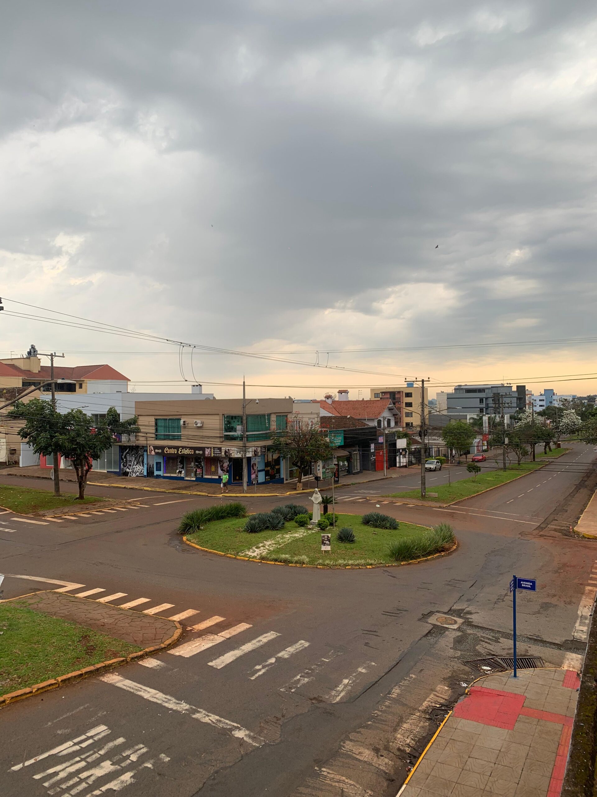 Instabilidade marca o Feriado Farroupilha no RS, com calor e risco de temporais