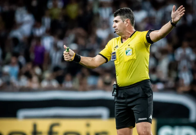 CBF define árbitro do Gre-Nal 448