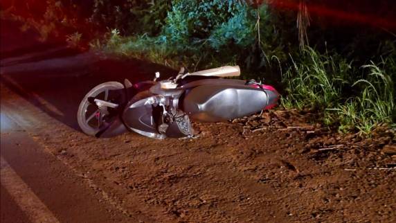 Colisão entre moto e caminhonete deixa homem ferido na RS-344, em Giruá