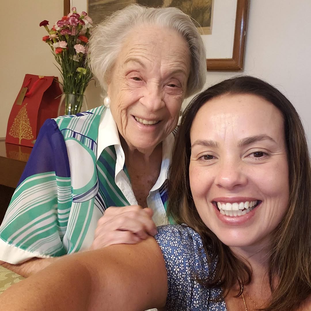 Juliana Brizola se manifesta após indiciamento e afirma que seguirá cuidando da avó de 99 anos