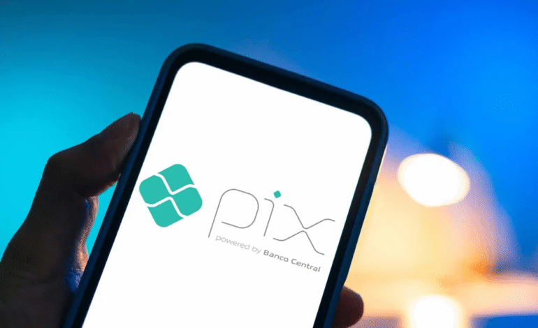 Bancos passam a oferecer botão para contestar transações no PIX