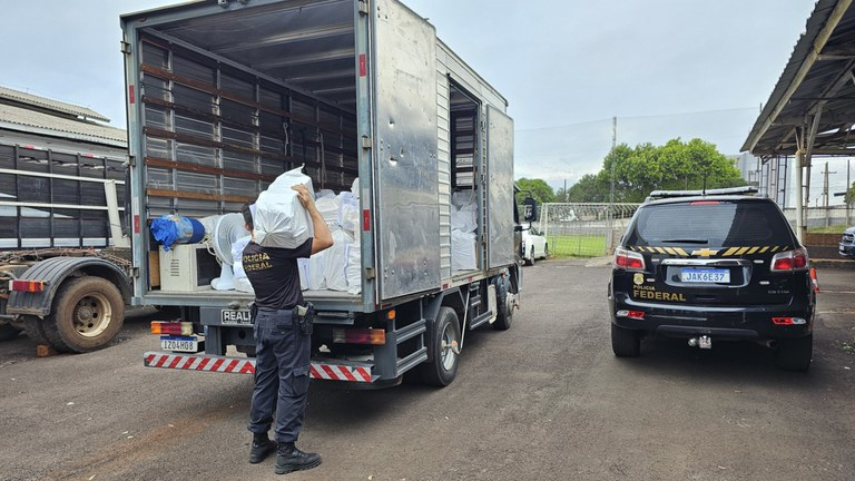 Polícia Federal incinera cerca de 5 toneladas de drogas apreendidas em Santo Ângelo