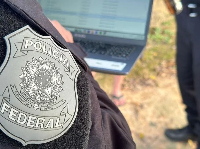Quadrilha do RS que teria invadido sistemas da Justiça para excluir restrições de veículos é alvo da PF