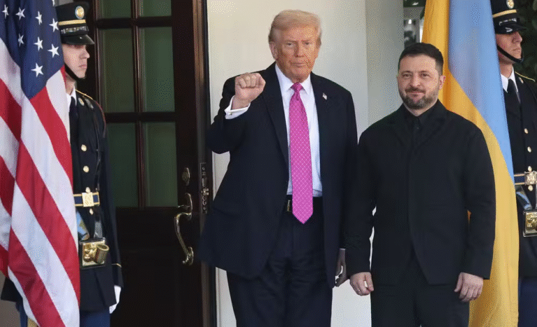 Zelensky pede mísseis Tomahawk a Trump para atacar Rússia; americano evita se comprometer