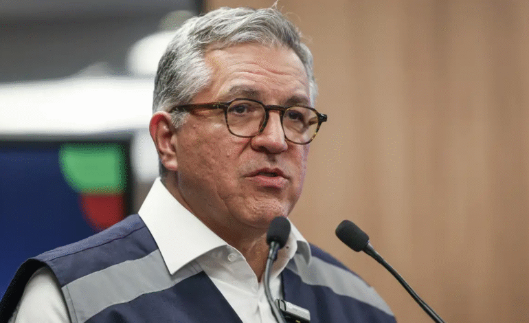 Governo comprará 150 mil antídotos contra intoxicação por metanol