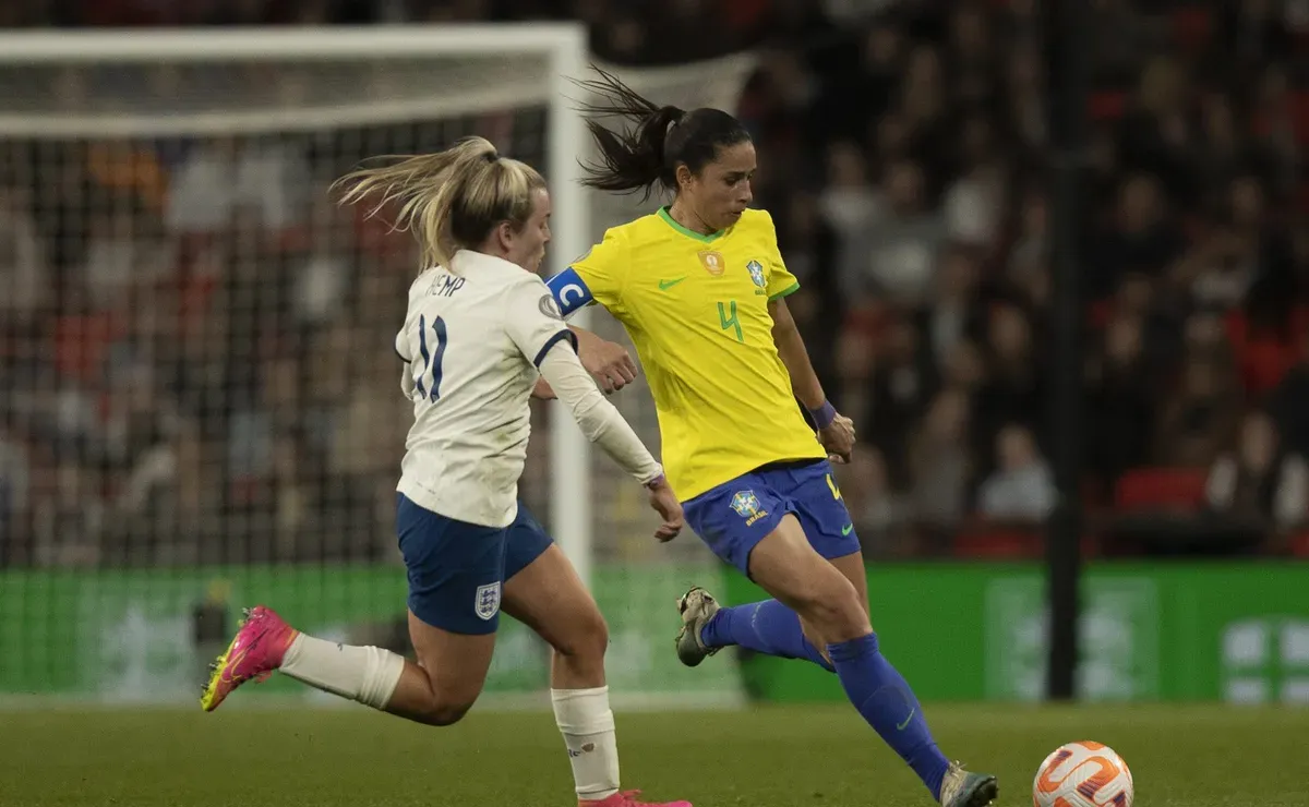 Seleção feminina enfrenta a Inglaterra em amistoso de campeãs