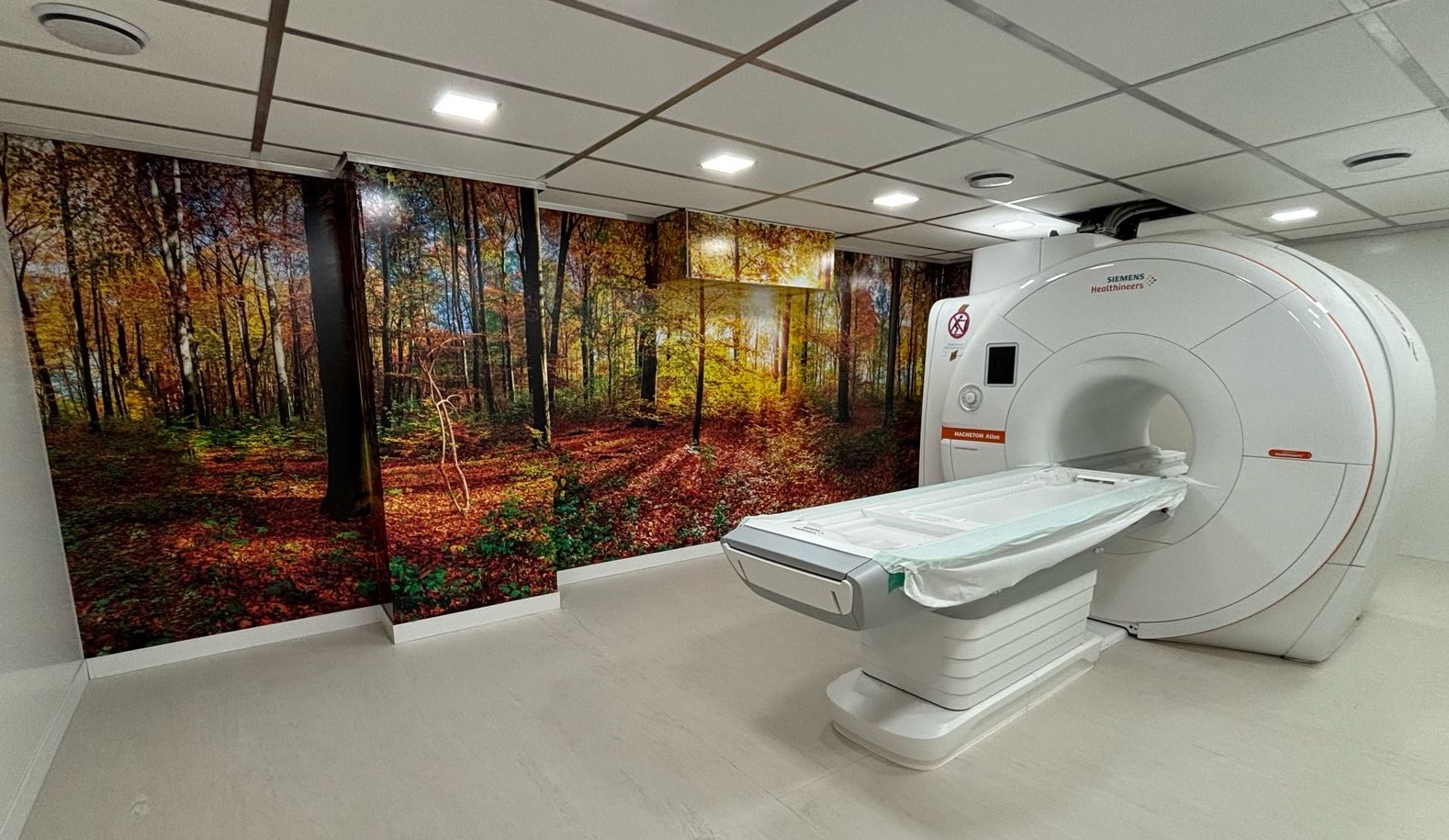 Novo aparelho de ressonância magnética do HRM adquirido com recursos do Governo do RS, proporciona exames ultrarrápidos e alta tecnologia